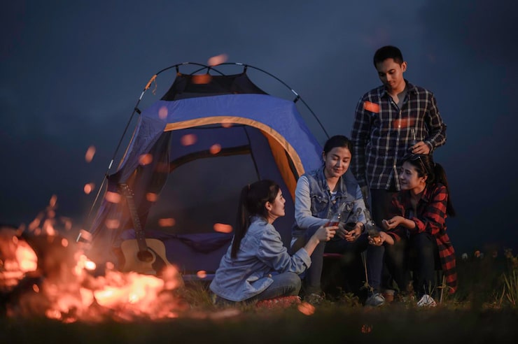 https://hilltopcamplembang.com/tempat-camping-di-lembang-bandung-murah/