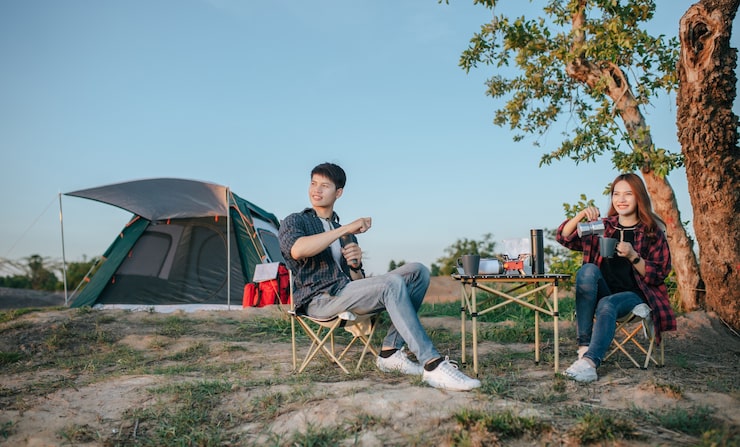 https://hilltopcamplembang.com/tempat-camping-di-lembang-bandung-murah/