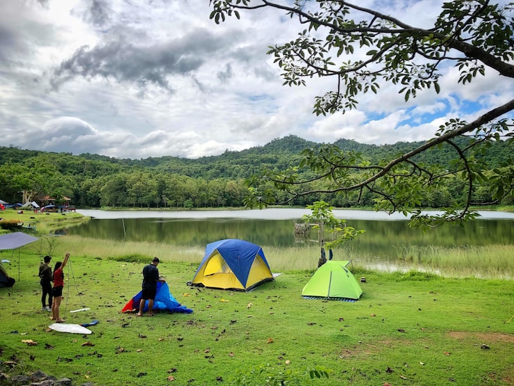 hilltop camp lembang
